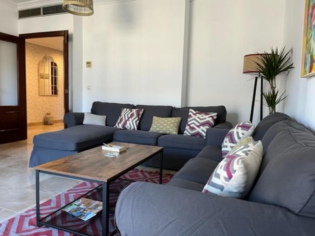 Amador Apartamento Familiar Centro Parking Amador De Los Rios เซบีญา ภายนอก รูปภาพ